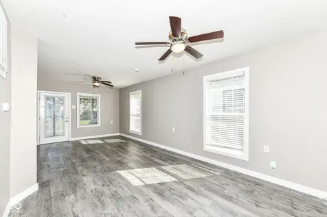 1722 Laurel Street Indianapolis IN 46203