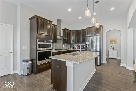10780 Creekbed Circle Fishers IN 46038