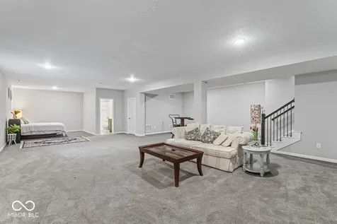 10780 Creekbed Circle Fishers IN 46038