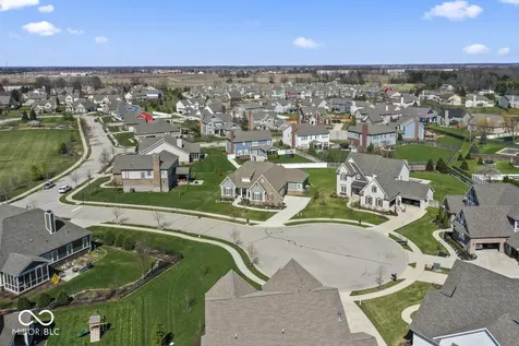 10780 Creekbed Circle Fishers IN 46038