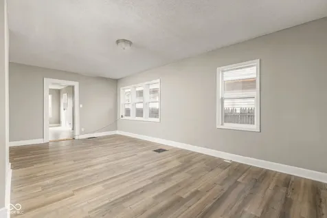 2921 E Brookside Avenue Indianapolis IN 46218