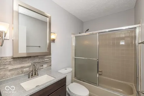 4681 Stansbury Lane Indianapolis IN 46254