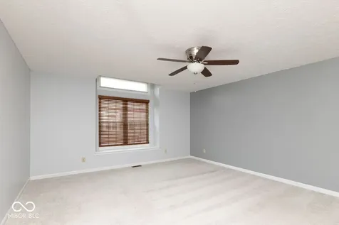 4681 Stansbury Lane Indianapolis IN 46254