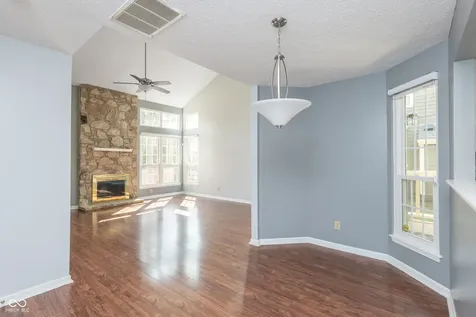 4681 Stansbury Lane Indianapolis IN 46254