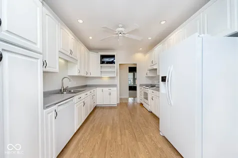 5165 Hawks Point Road Indianapolis IN 46226
