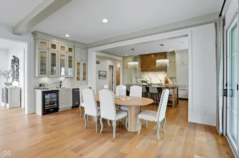 5130 Melbourne Place Zionsville IN 46077