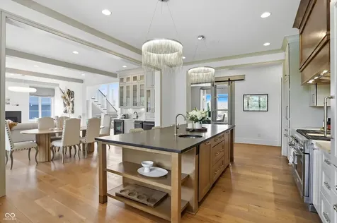 5130 Melbourne Place Zionsville IN 46077