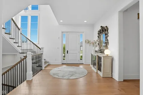 5130 Melbourne Place Zionsville IN 46077