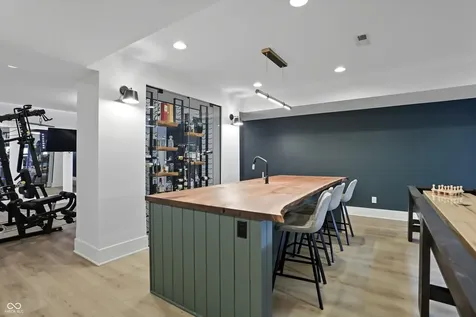 5130 Melbourne Place Zionsville IN 46077