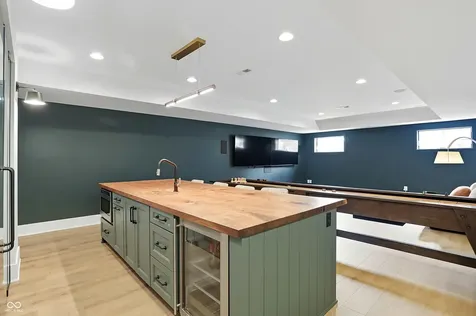 5130 Melbourne Place Zionsville IN 46077