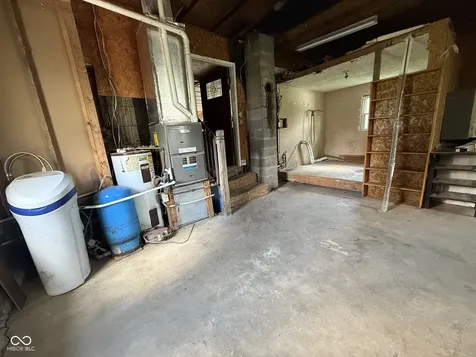 10074 N 400 W Carthage IN 46115