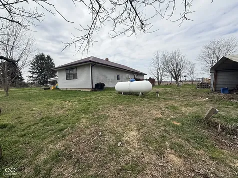 10074 N 400 W Carthage IN 46115