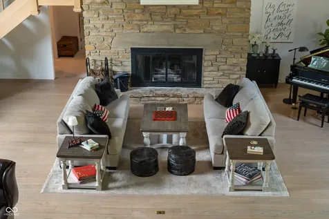 35 Spring Drive Zionsville IN 46077