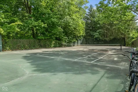 35 Spring Drive Zionsville IN 46077