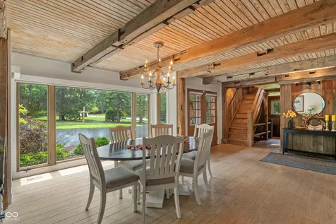 35 Spring Drive Zionsville IN 46077