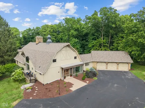35 Spring Drive Zionsville IN 46077