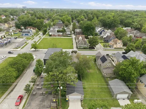 2026 E 10th Street Indianapolis IN 46201