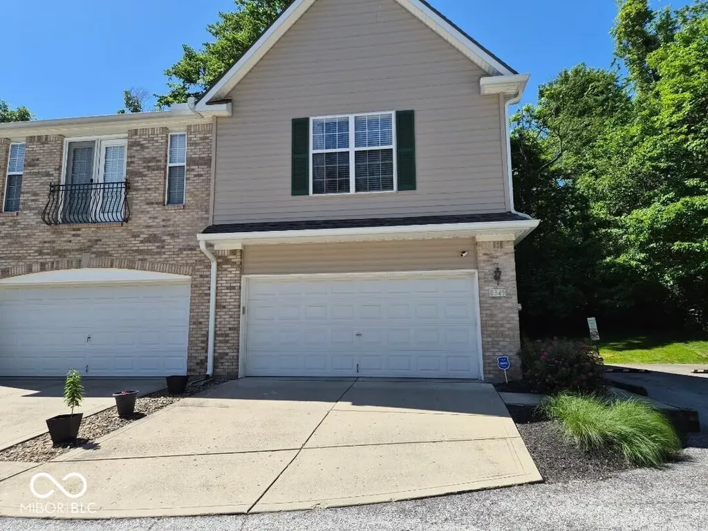 8349 Pine Branch Lane Indianapolis IN 46234