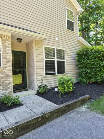 8349 Pine Branch Lane Indianapolis IN 46234