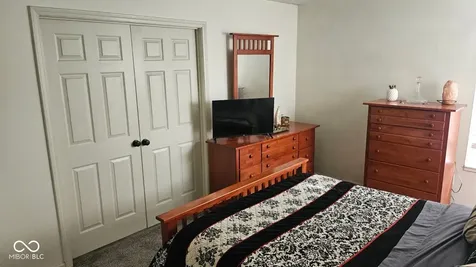 8349 Pine Branch Lane Indianapolis IN 46234