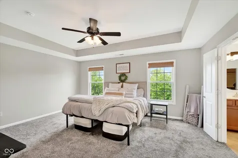 13714 Heatherfield Drive W Fishers IN 46038