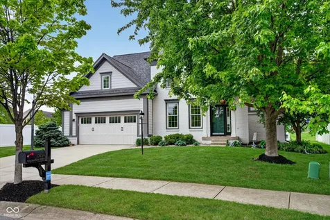 13714 Heatherfield Drive W Fishers IN 46038