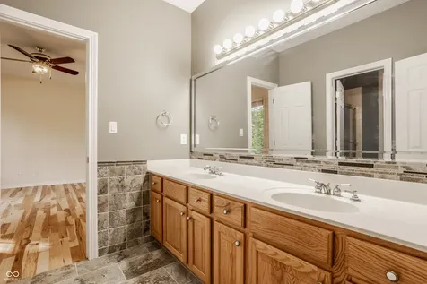 16239 Haddam Lane Westfield IN 46062