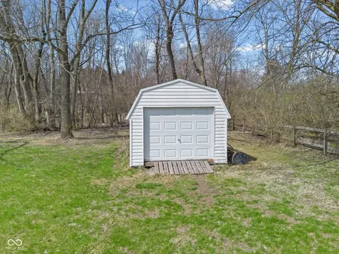 7627 Adams Road Lafayette IN 47905