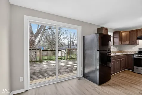 11303 Mcdowell Drive Indianapolis IN 46229