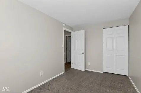 11303 Mcdowell Drive Indianapolis IN 46229