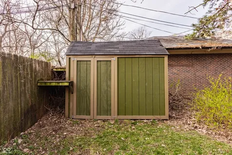 325 E 37th Street Indianapolis IN 46205
