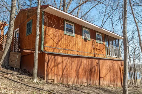 7665 E Butterman Rockville IN 47872