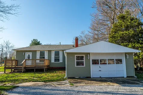 219 Frost Way Cloverdale IN 46120