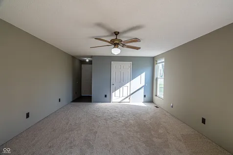 219 Frost Way Cloverdale IN 46120