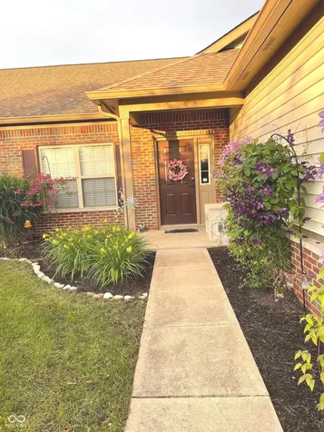7207 Brant Pointe Circle Indianapolis IN 46217