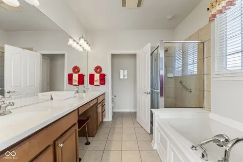 12961 Merlot Lane Fishers IN 46037