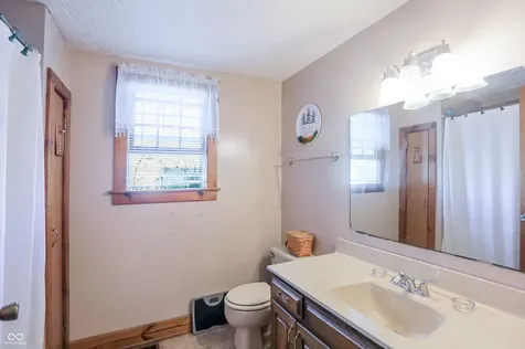 401 E Pearl Street Waldron IN 46182