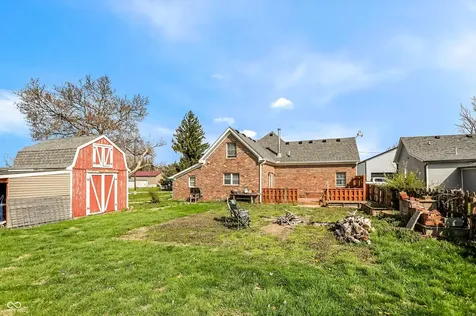 401 E Pearl Street Waldron IN 46182