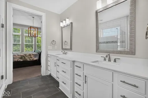 11640 Walton Crescent Zionsville IN 46077