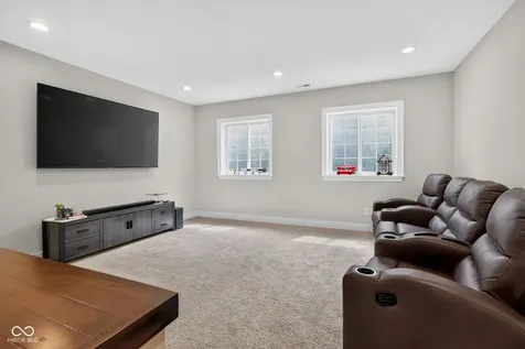 11640 Walton Crescent Zionsville IN 46077