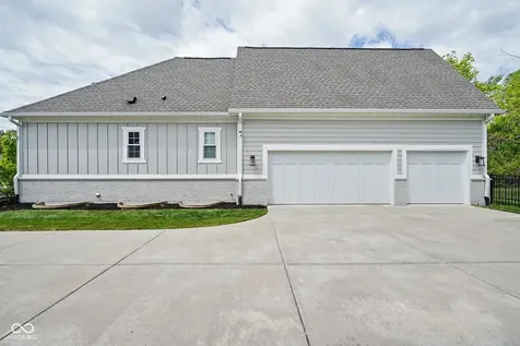 11640 Walton Crescent Zionsville IN 46077