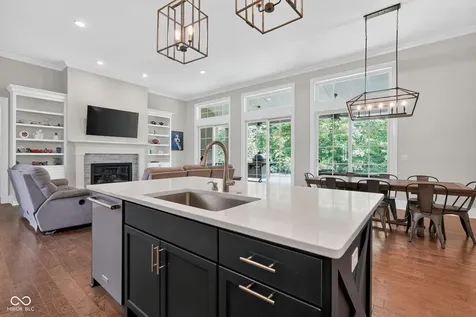 11640 Walton Crescent Zionsville IN 46077