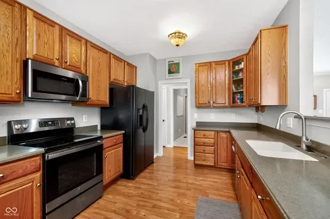 6264 Saddletree Drive Zionsville IN 46077