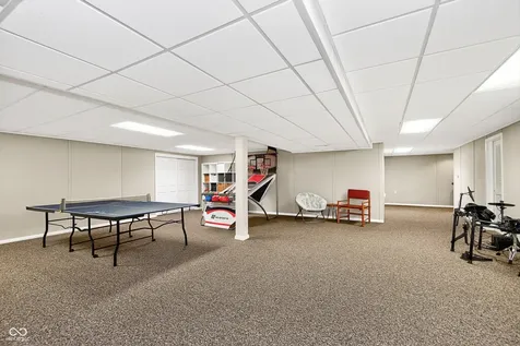 6264 Saddletree Drive Zionsville IN 46077