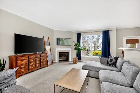 6264 Saddletree Drive Zionsville IN 46077