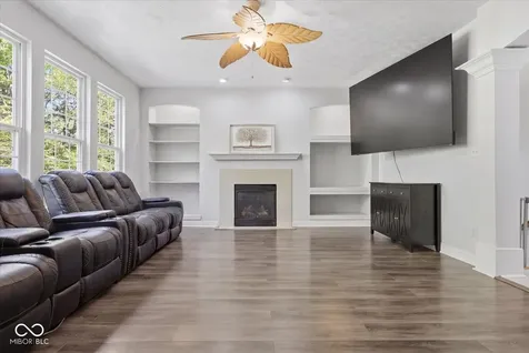 6792 Erika Lane Nashville IN 47448