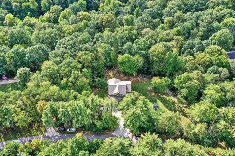 6792 Erika Lane Nashville IN 47448