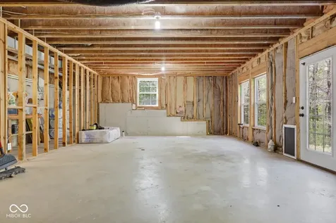 6792 Erika Lane Nashville IN 47448