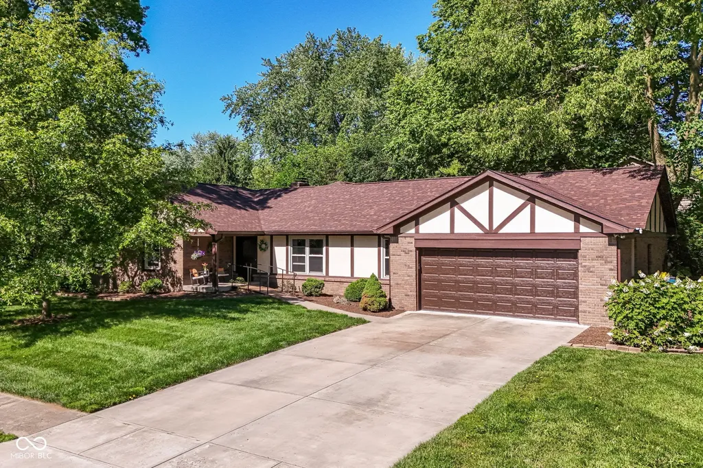 10188 E Lakeshore Drive Carmel IN 46033