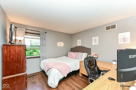 10188 E Lakeshore Drive Carmel IN 46033